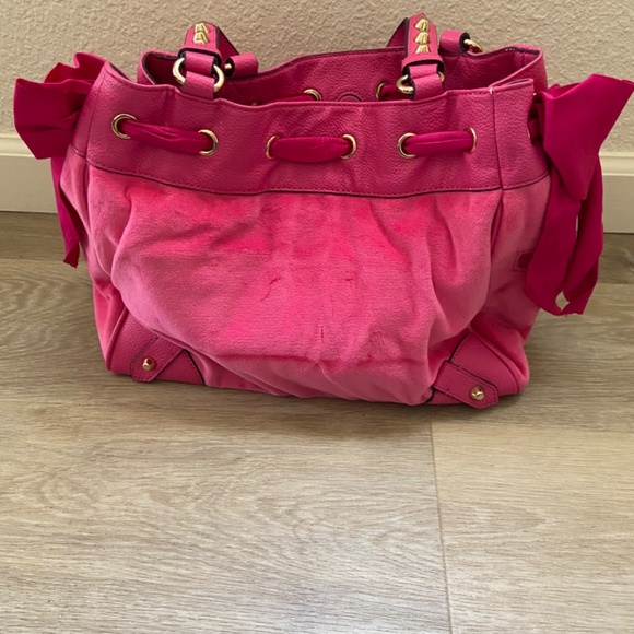 Hot Pink Velour Juicy Couture bag purse pink bling charm gold heart cute - Picture 2 of 5